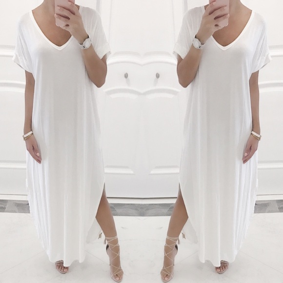 Dresses & Skirts - SOLD OUT ❌ Cassie Oversized Maxi Dress in Ivory
