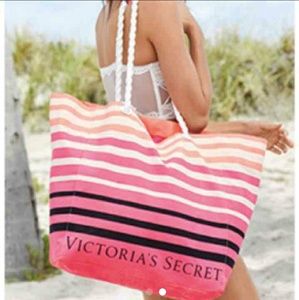 VS TOTE
