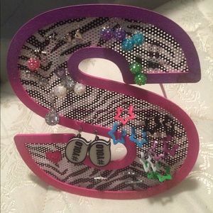 all earrings plus earring stand