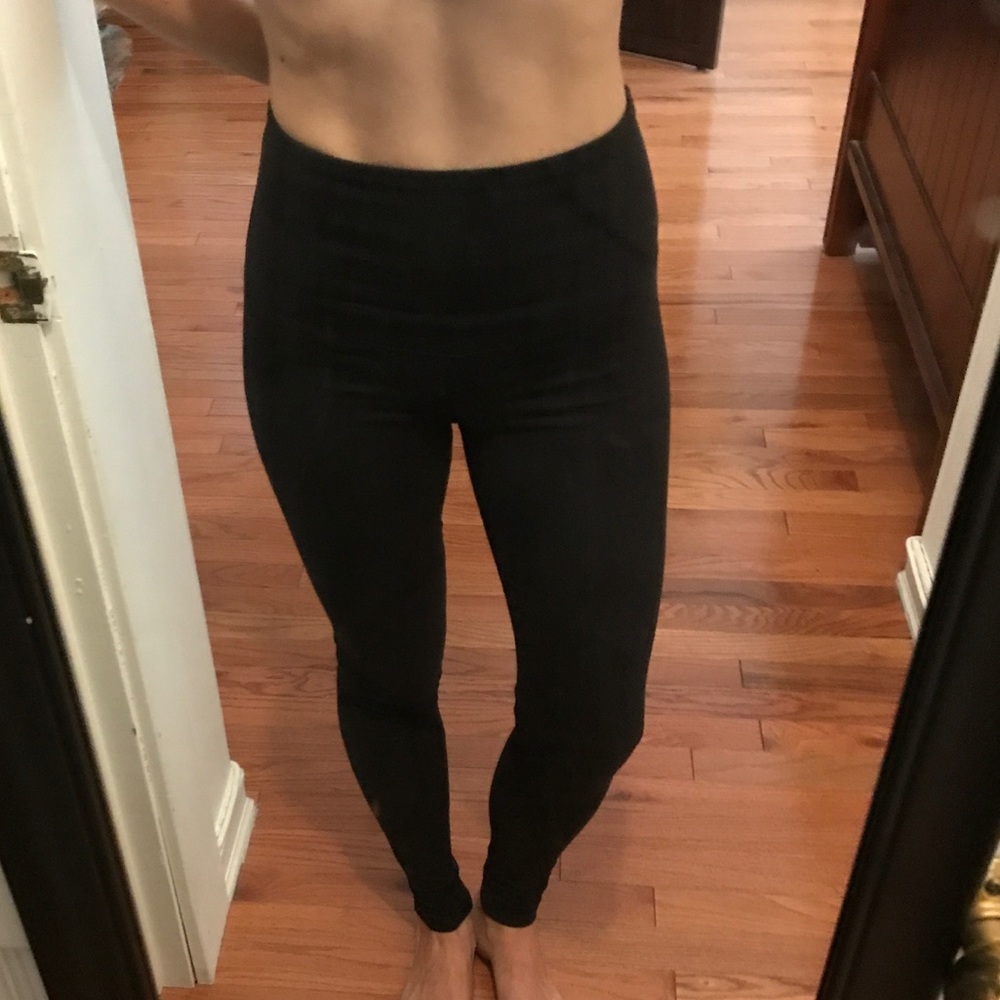 Yummie by Heather Thomson black waist legging