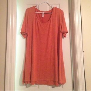 LulaRoe Perfect Tee Size XL