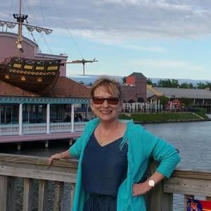 Meet your Posher, Cathy