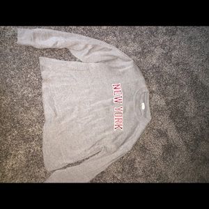 Gray Brandy Melville Cropped New York Sweater