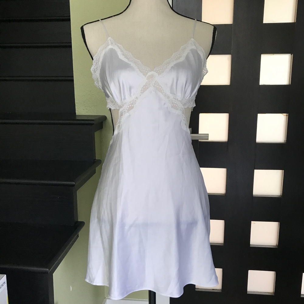 Victoria's Secret "I Do" satin gown
