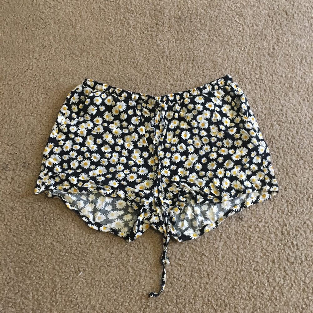 Floral shorts!