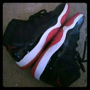 Jordan bred 11s