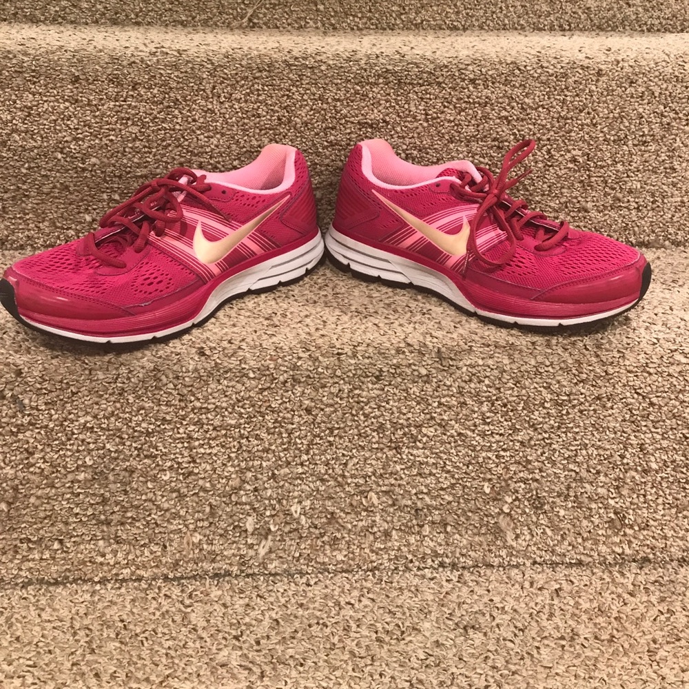 Nike Fit Sole sneakers