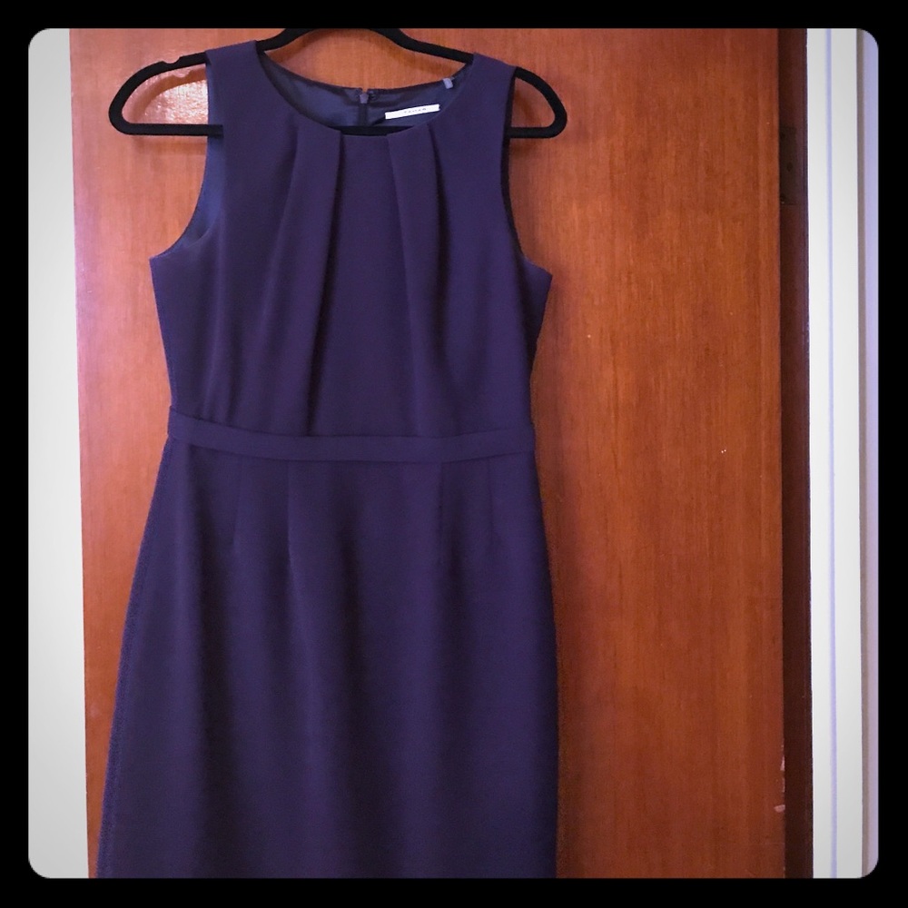 Classic Tahari purple sheath dress