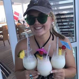 Meet your Posher, Aubrey