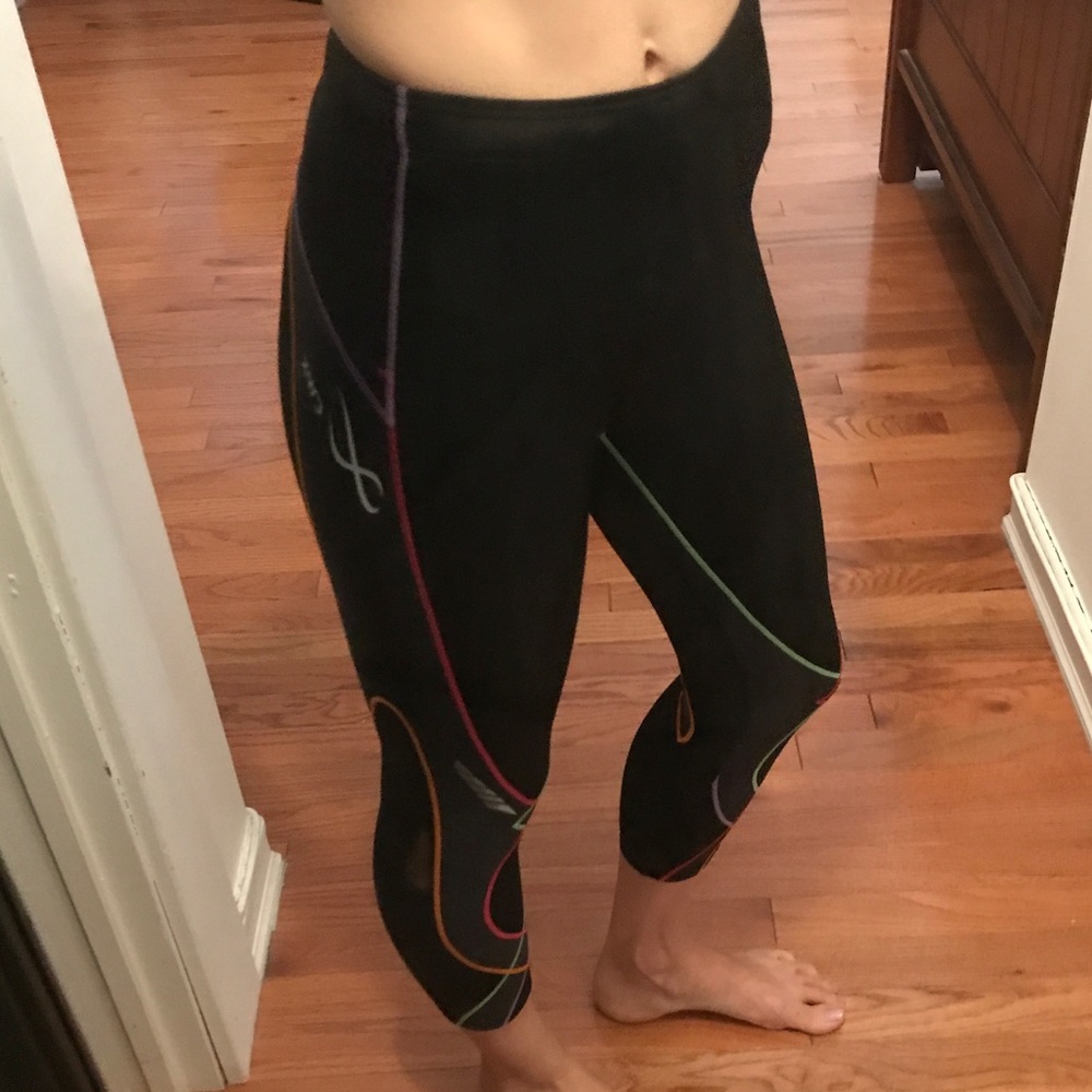 CW-X 3/4 length insulator stability tights in XS