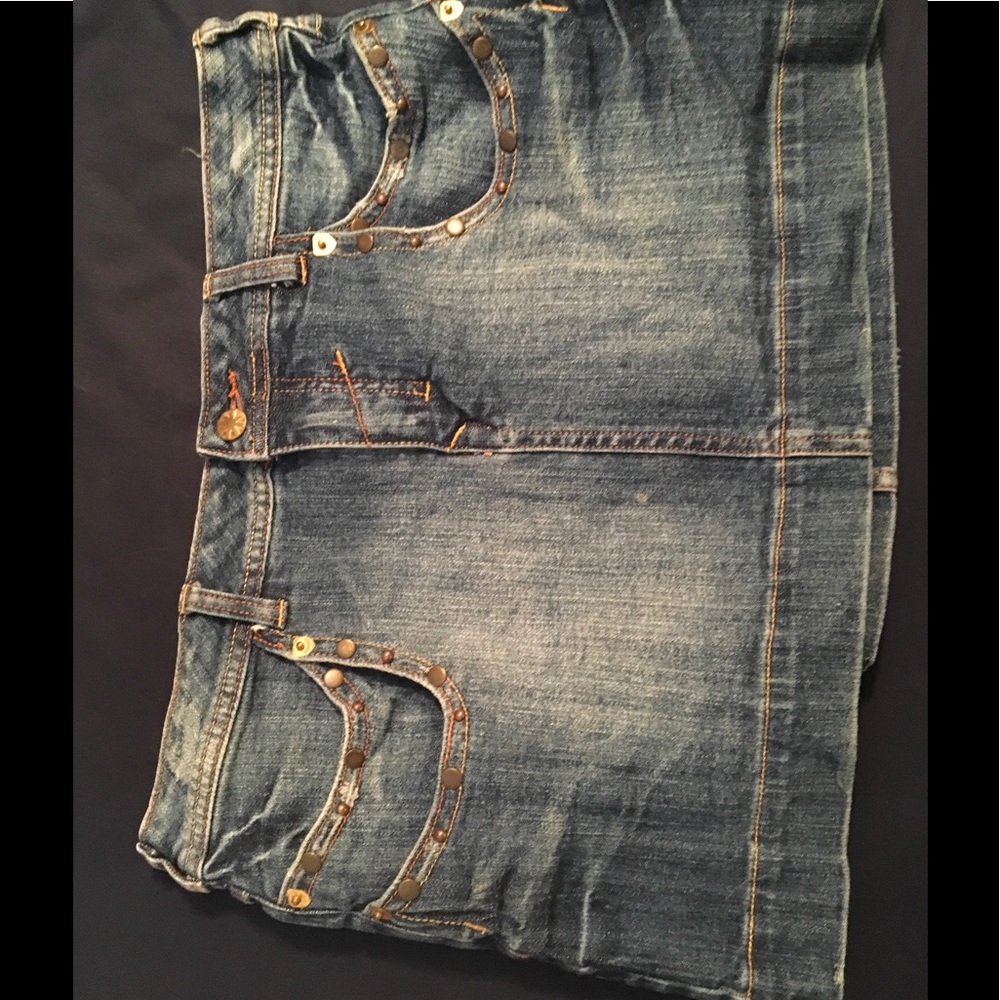 No boundaries jean skirt