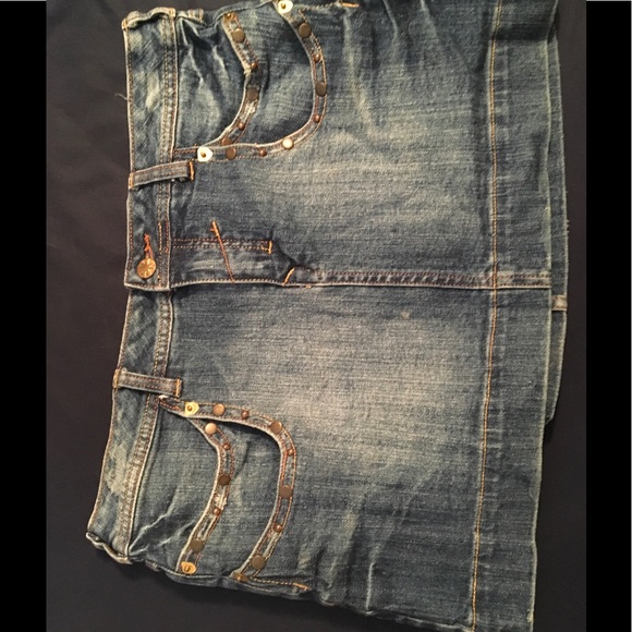No boundaries jean skirt - Picture 1 of 2