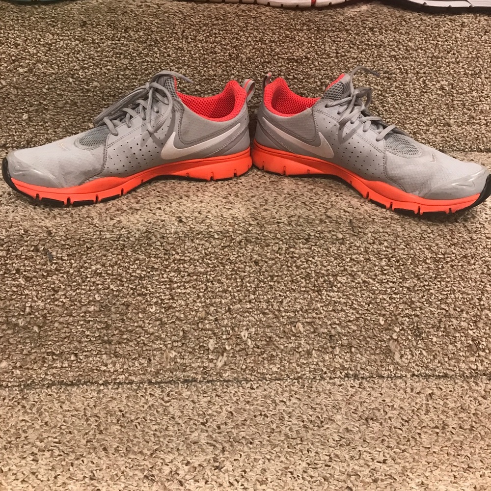 Nike h2o repel in train season memory foam sneaker