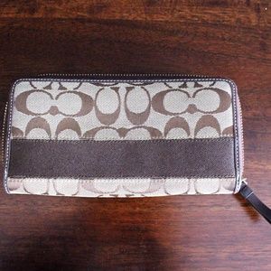 Coach Signature Stripe Wallet