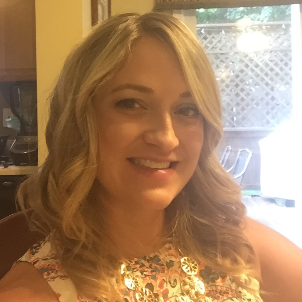 Meet your Posher, Elizabeth