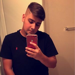 Meet your Posher, Eduardo