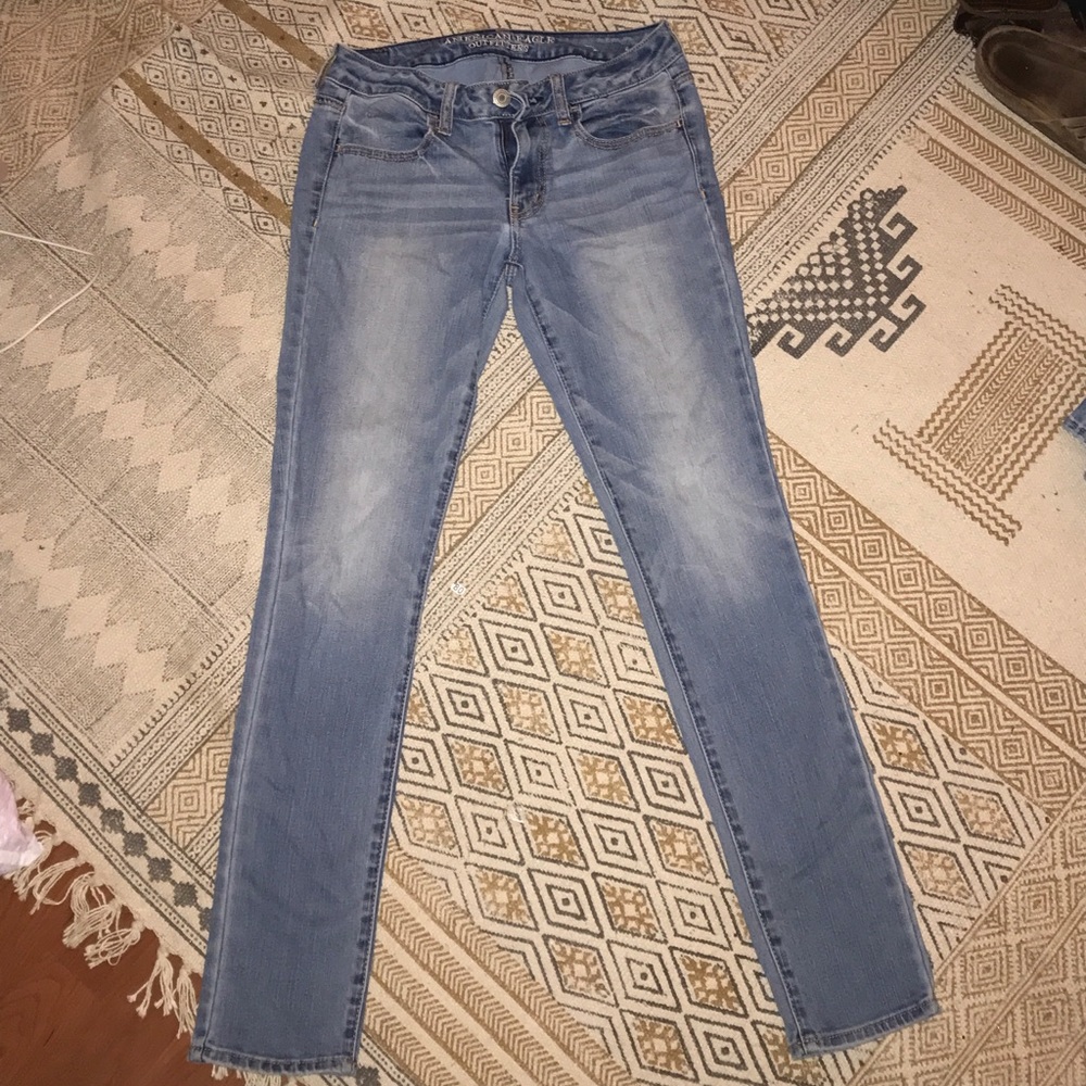 lightly worn, great condition, super cute!