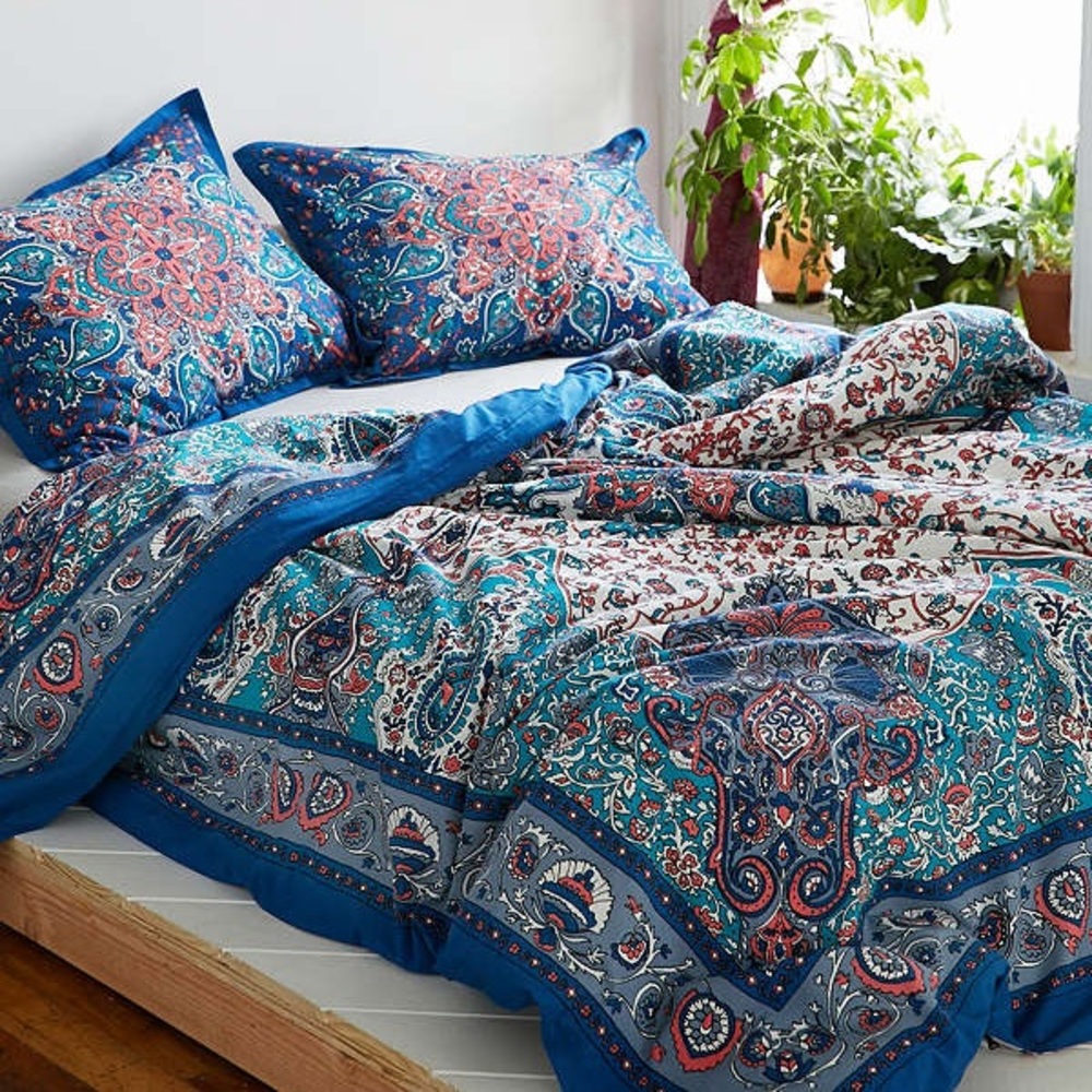 UO Twin XL Duvet Cover AND Two Shams
