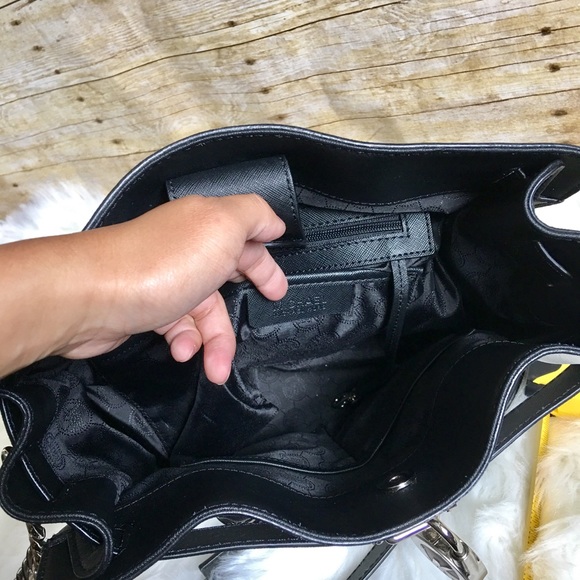 ❌SOLD❌ Michael Kors large Hamilton - Picture 4 of 6