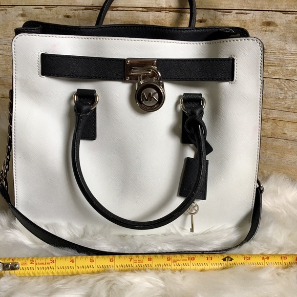 ❌SOLD❌ Michael Kors large Hamilton - Picture 5 of 6