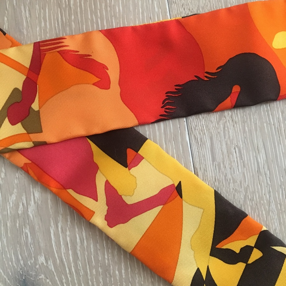 Hermes • silk twilly scarf - Picture 6 of 7