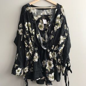 Flowy floral tunic