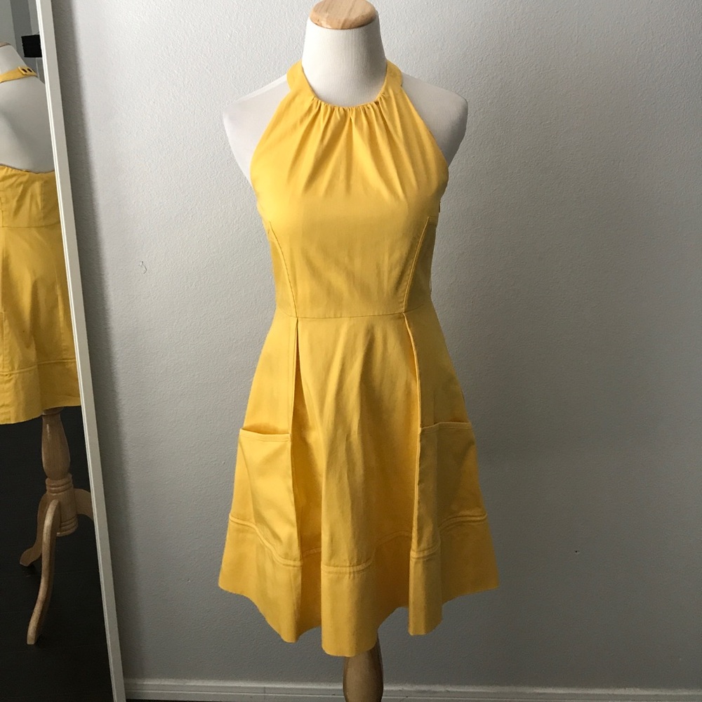 Jessica Simpsons dress