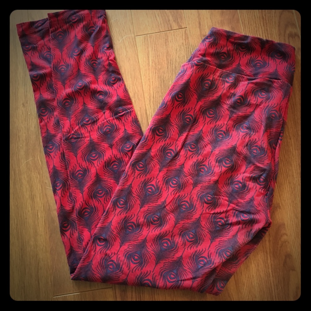 LuLaRoe OS Leggings, peacock pattern NWOT