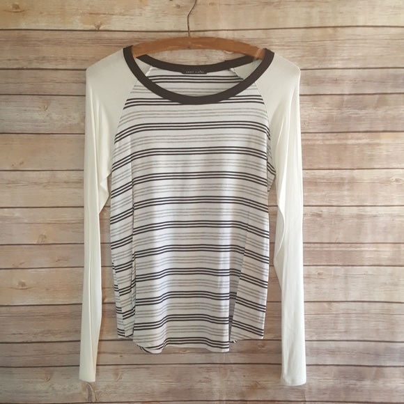 NWOT Raglan Striped Soft Long Sleeve Top S M L - Picture 4 of 8