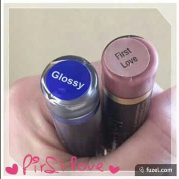 First Love LipSense - Picture 2 of 3