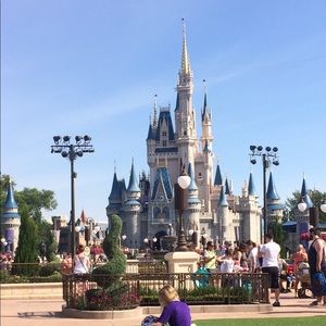 Meet your Posher, Tori