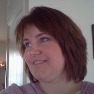 Meet your Posher, Lora kahm