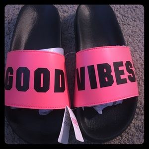 Price FIRM: Brand NEW Pink "GOOD VIBES" Slides