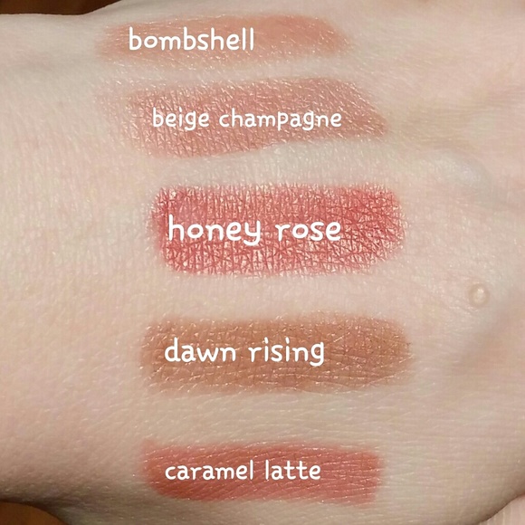Bombshell LipSense - Picture 2 of 2