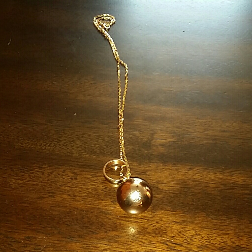 Contemporary chain - Picture 4 of 4