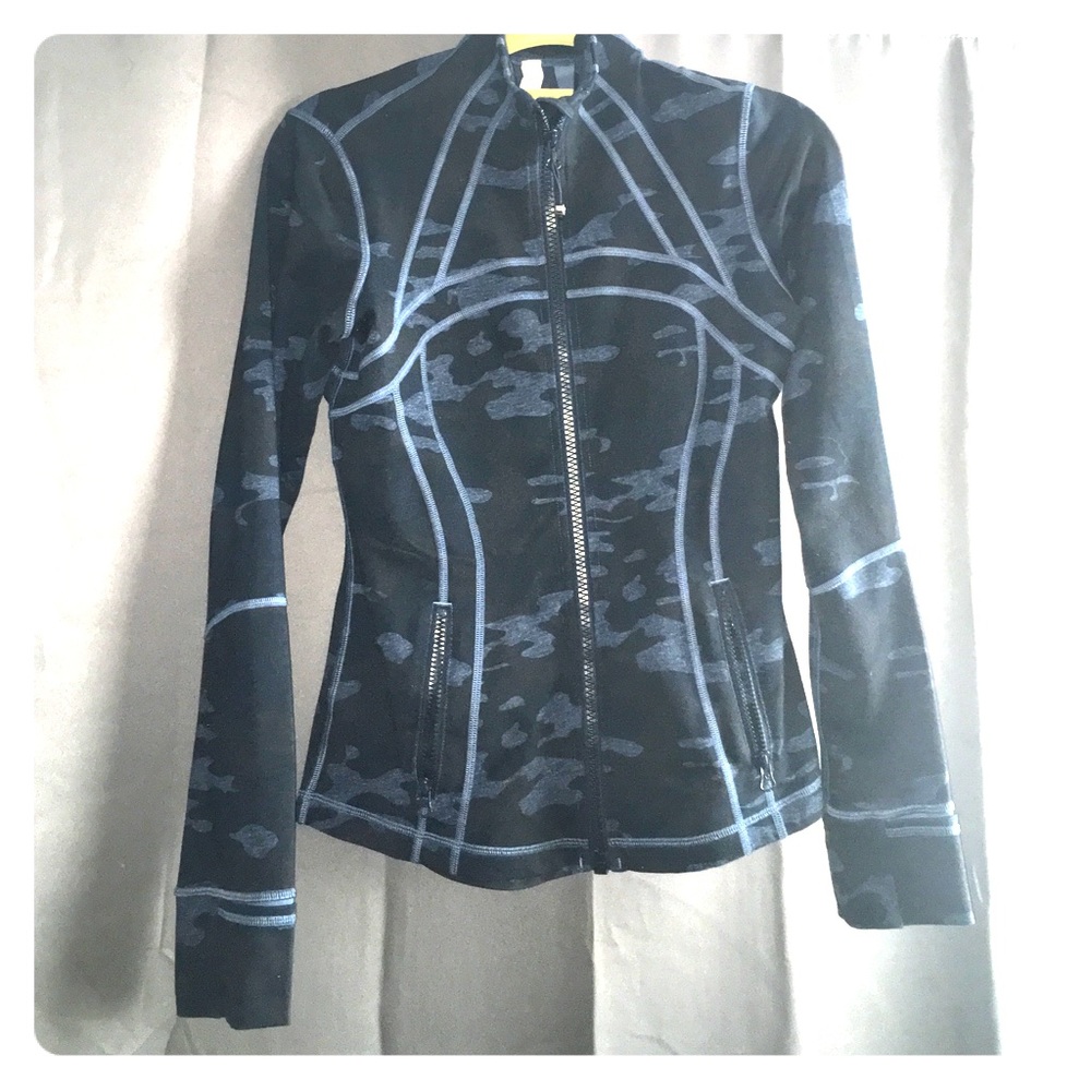 Blue Camo LULULEMON Workout Jacket