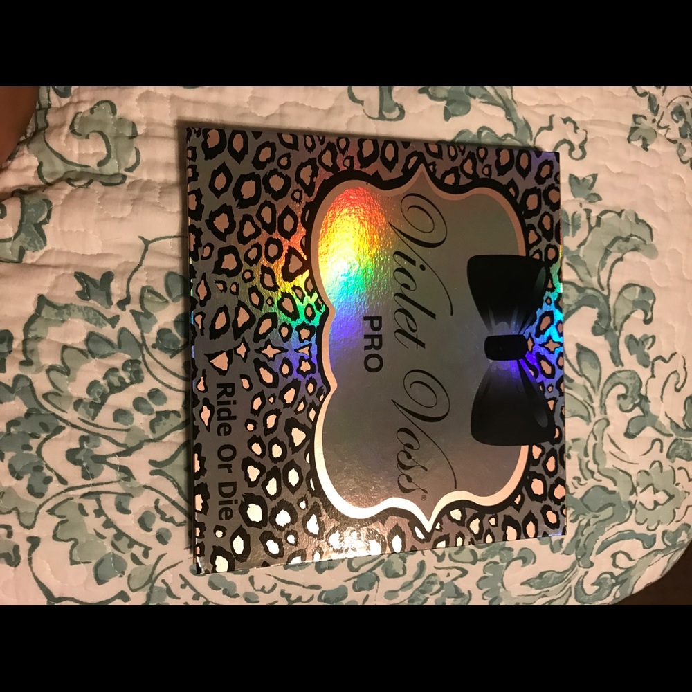 VIOLET VOSS PRO RIDE OR DIE PALETTE