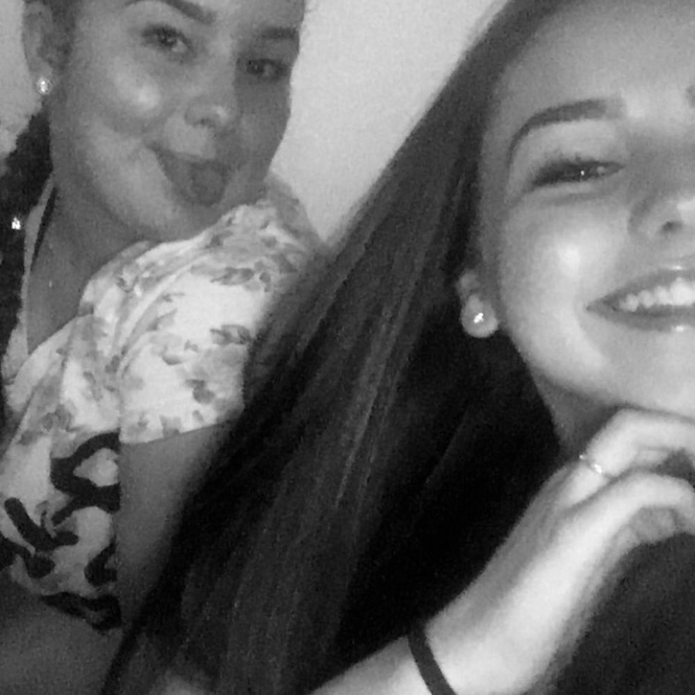 Meet your Posher, Hannah