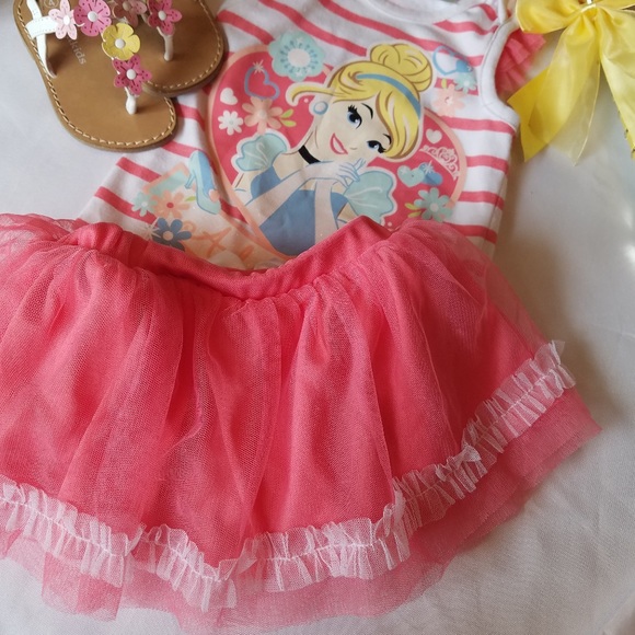 *Sale* Disney Cinderalla set - Picture 5 of 6