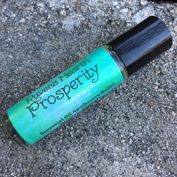 PROSPERITY Essential Oil Roller • Organic - Picture 5 of 8