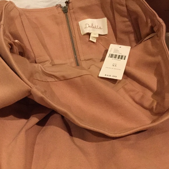 ❗️GONE 9/30❗️Anthropologie Ponte Off-Shoulder Top - Picture 7 of 7