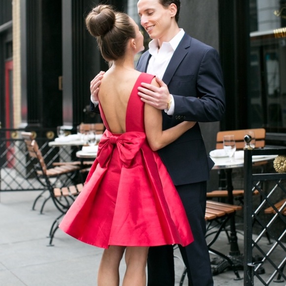 kate spade Dresses & Skirts - 🌴MAKE AN OFFER🌴Kate Spade Open Back Bow Dress