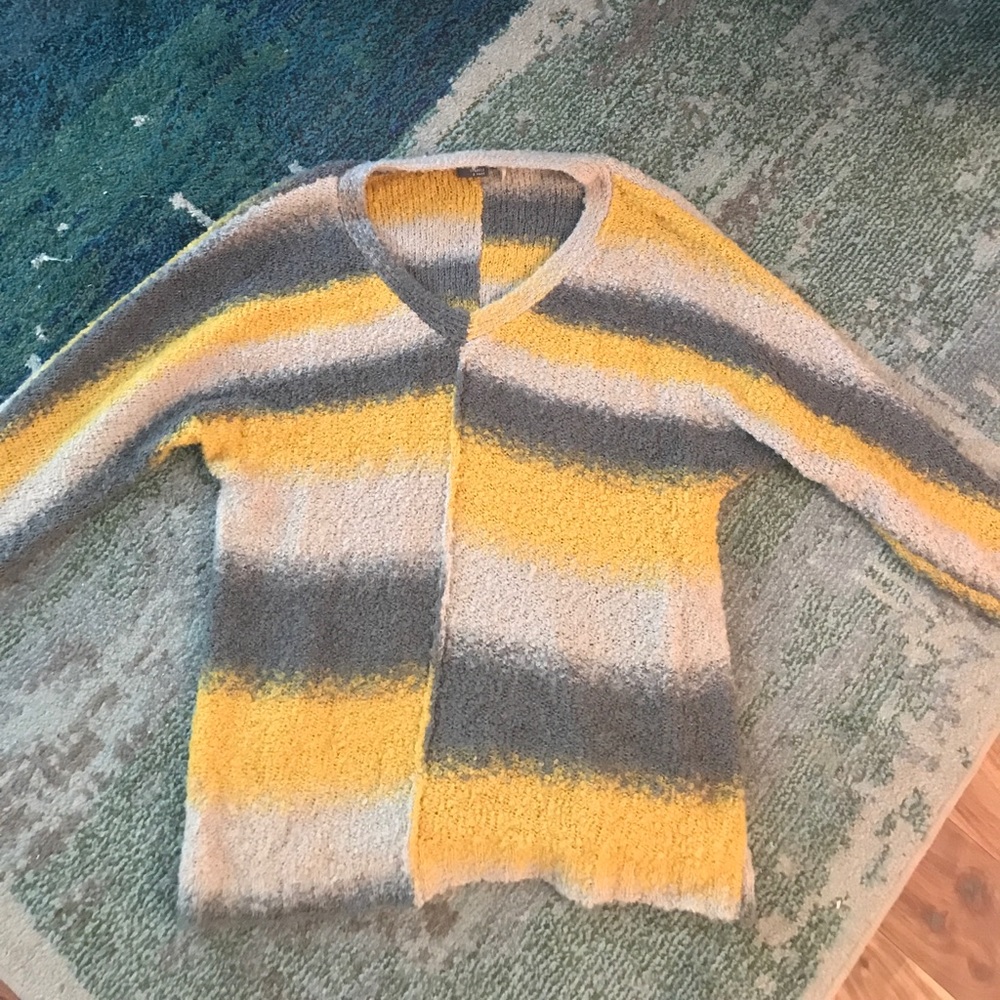 Oversized grey, cream, and yellow sweater
