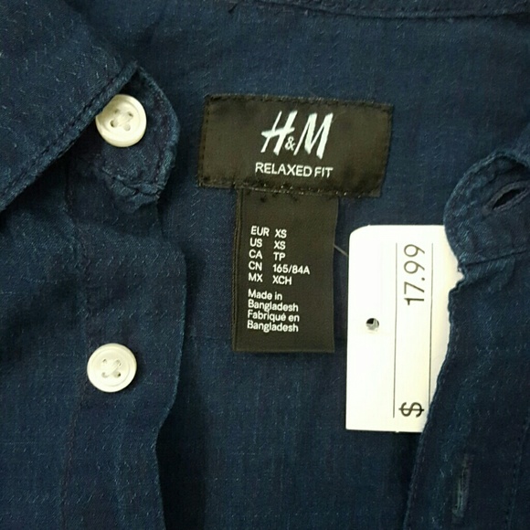 H&M button up - Picture 3 of 3