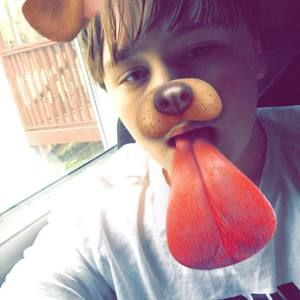 Meet your Posher, Nicholas