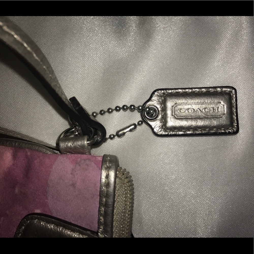 Wallet - Picture 2 of 4