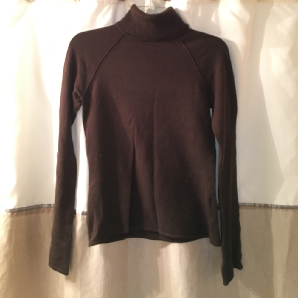 Brown turtleneck sweater size lg great condition
