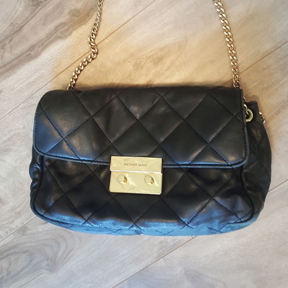 Authentic Michael Kors Shoulder Bag