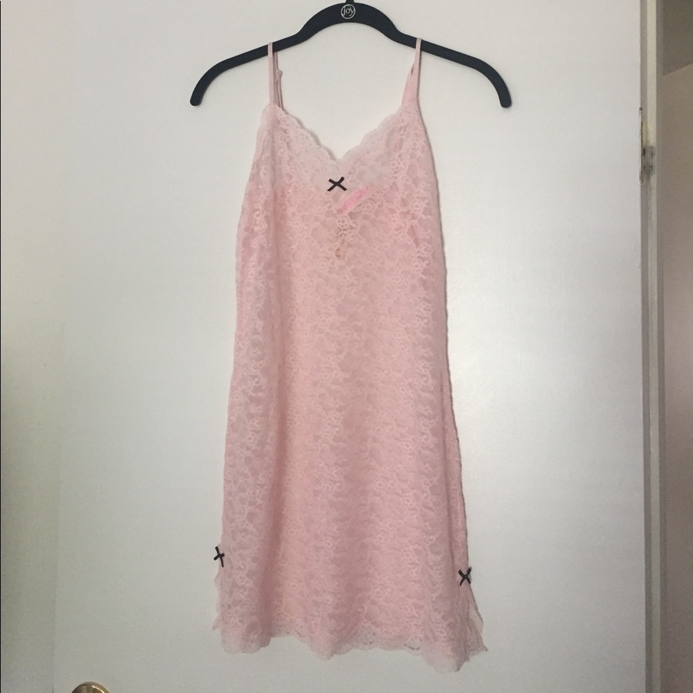 Victoria's Secret soft pink lace slip