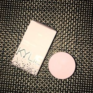 Kylie birthday collection ultra glow highlighter